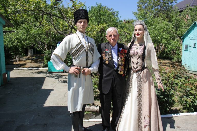 Поздравление Ветерана ВОВ Макуху А.С. с Днем Победы!