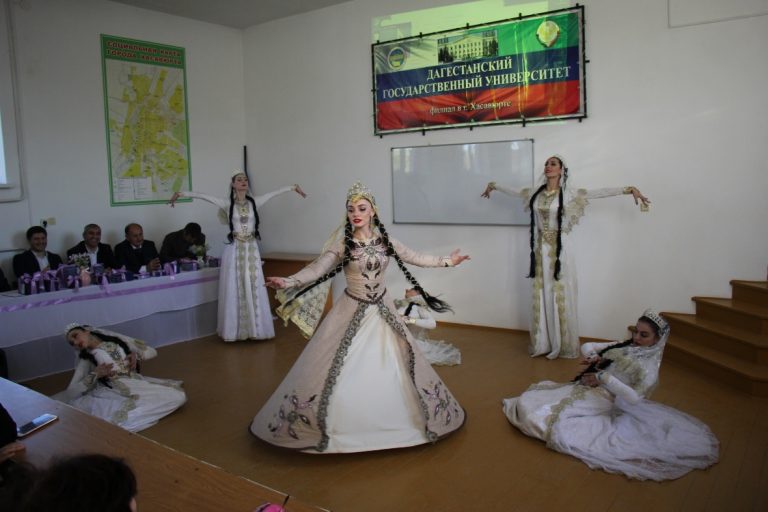 Студенческая весна