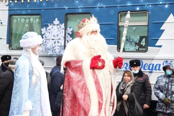 Встреча  Деда Мороза и Снегурочки.