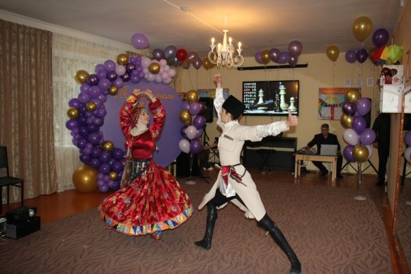 Мастера сцены — жителям Дагестана