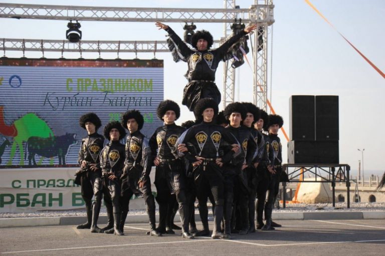 Празднование Курбан-Байрам