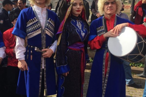 Сражаюсь, верую, люблю…