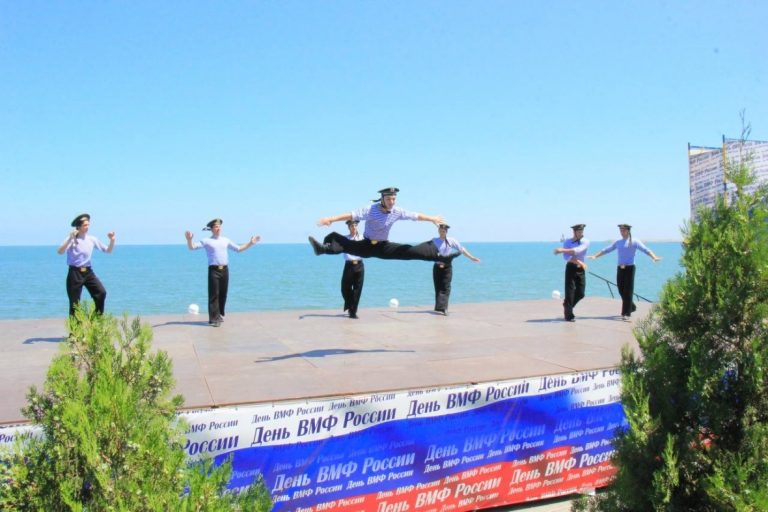 День Военно-морского флота г. Каспийск